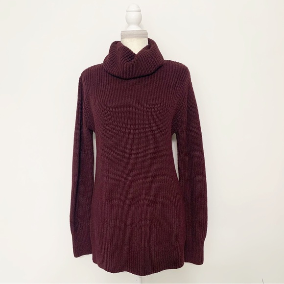 Abercrombie & Fitch Chunky Knit Turtleneck Tunic Sweater in Eggplant - Size M - Picture 3 of 8